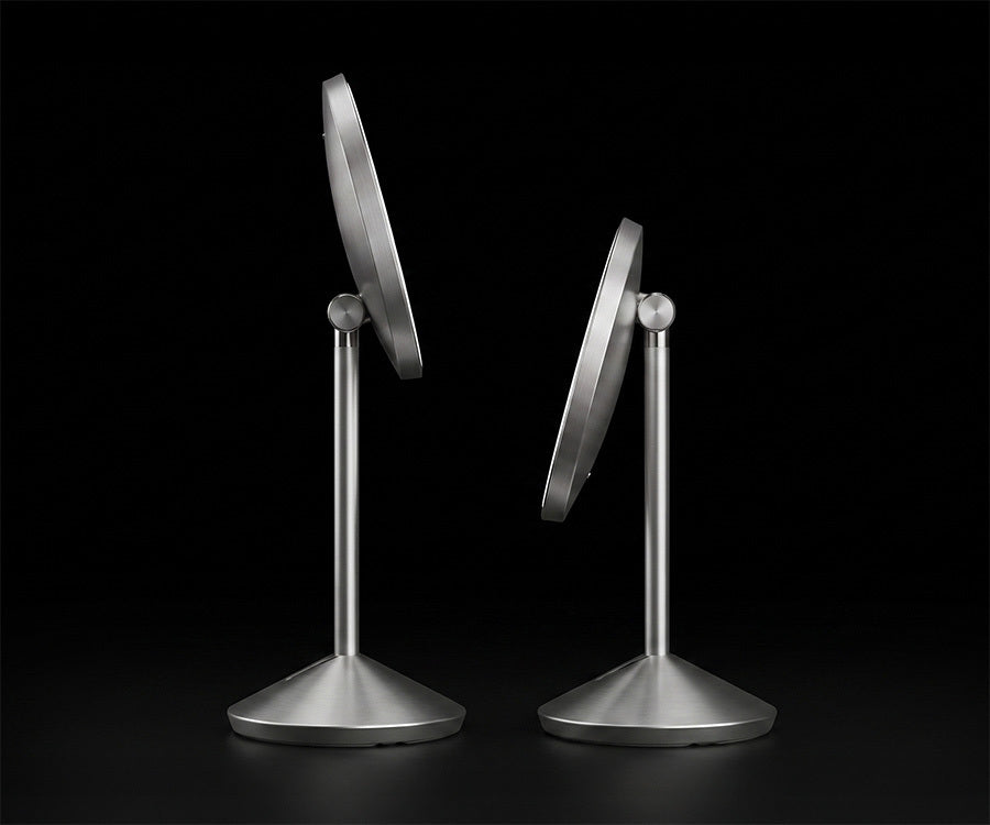 センサーミラー ミニ：光を、持ち運ぶ｜Simplehuman