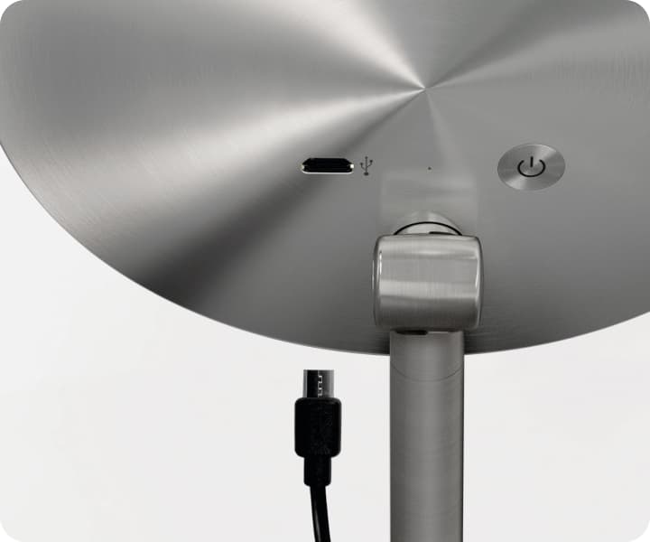 センサーミラー ミニ：光を、持ち運ぶ｜Simplehuman